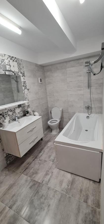 Apartament Bacovia Бакэу Экстерьер фото