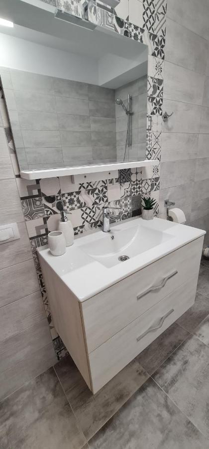 Apartament Bacovia Бакэу Экстерьер фото